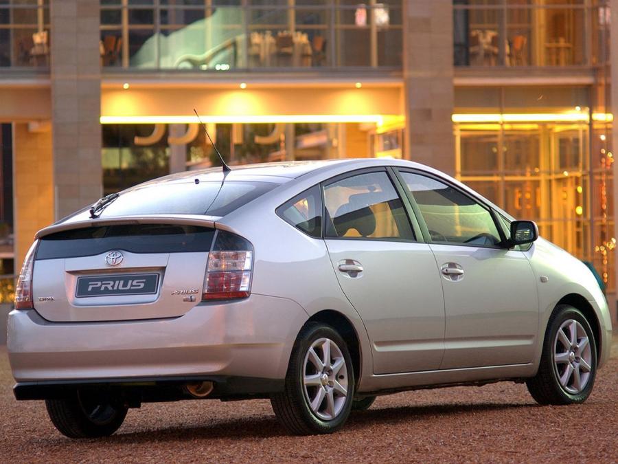  Toyota Prius 2003 года  (ZA) (фото 14 из 15)